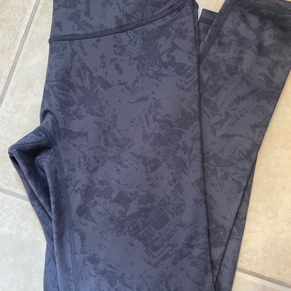 Gray Patterned Leggings